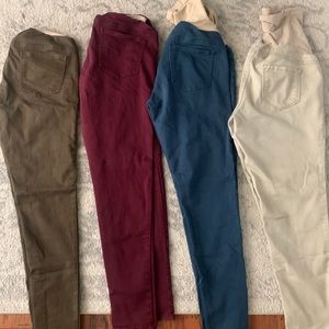 Motherhood Maternity Size Medium Lot